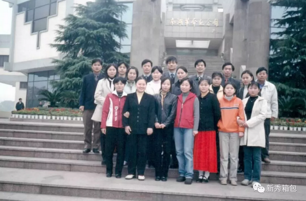 1530586176104932.png blob.png